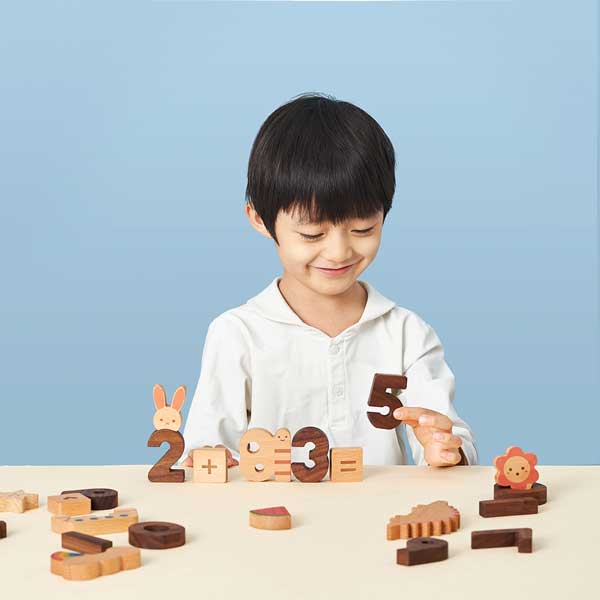 Wooden numbers play block set - Oioiooi